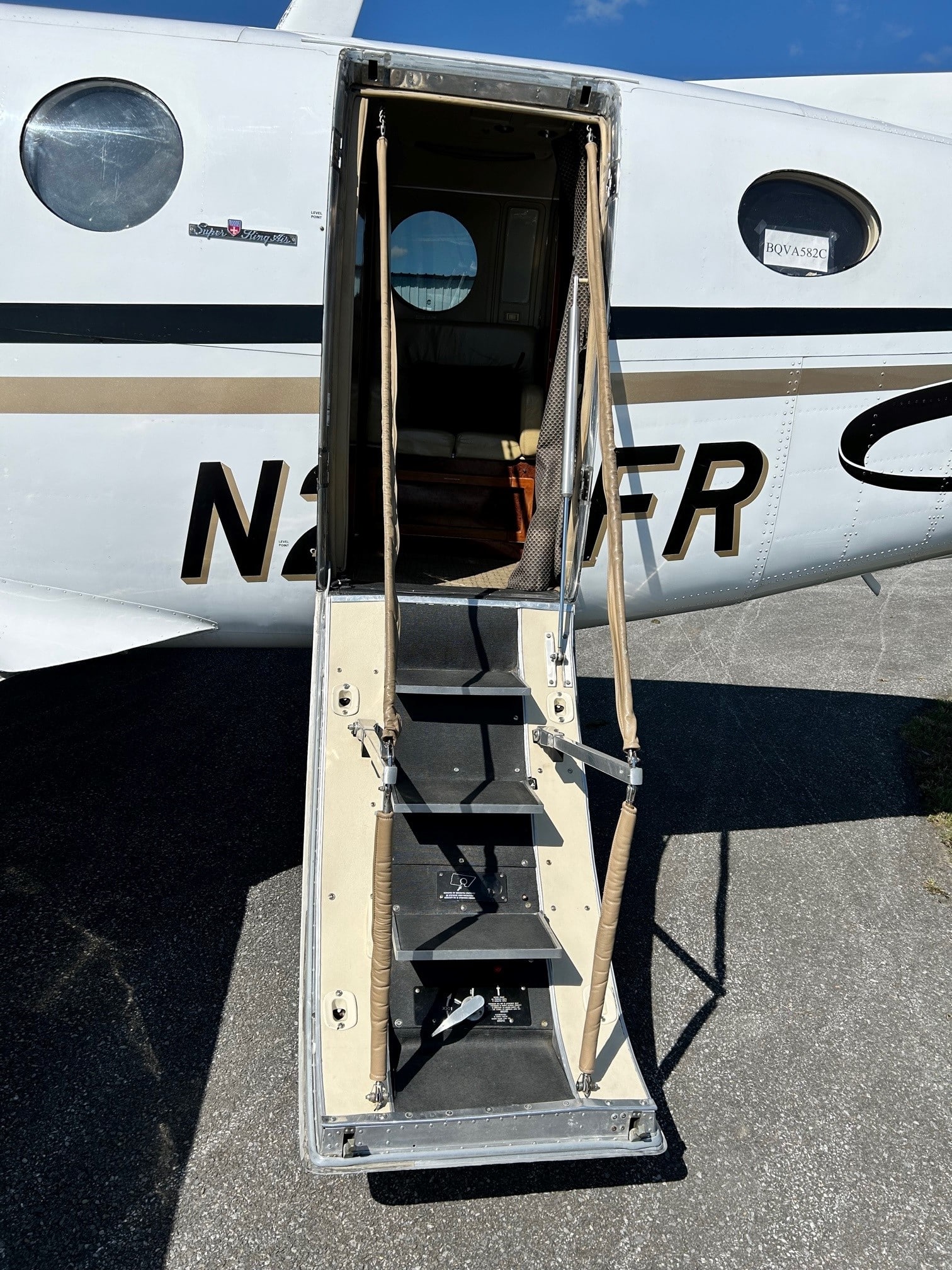 KING AIR B200 - Blackhawk Aerospace